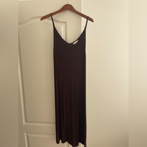 H&M Basics: Brown Ankle Length Flowy Dress - Picture 1 of 2
